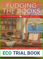 Fudging the Books (Cookbook Nook Mystery, #4)